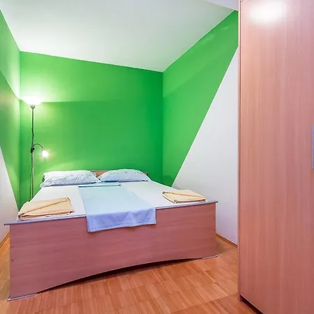 Apartment Apartment Ellis Premantura